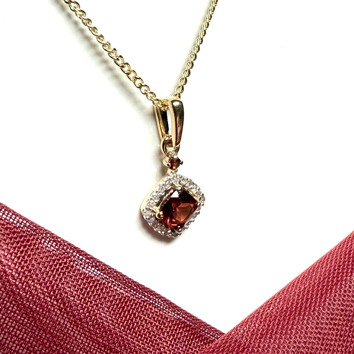 Red brown real garnet and diamond yellow gold cushion cluster necklace