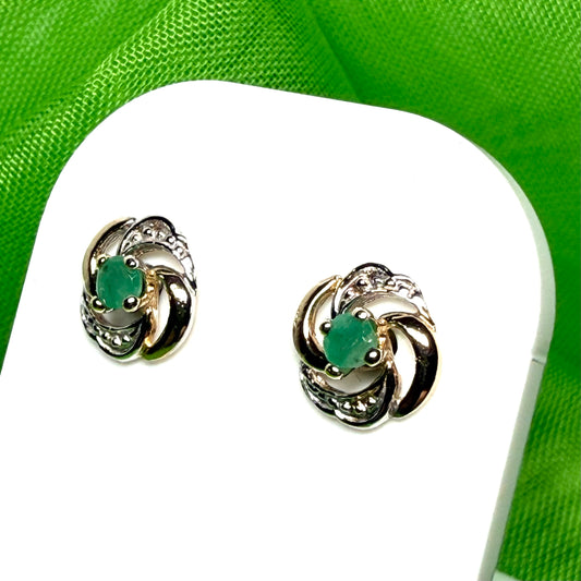 Round Yellow And White Gold Emerald Stud Earrings