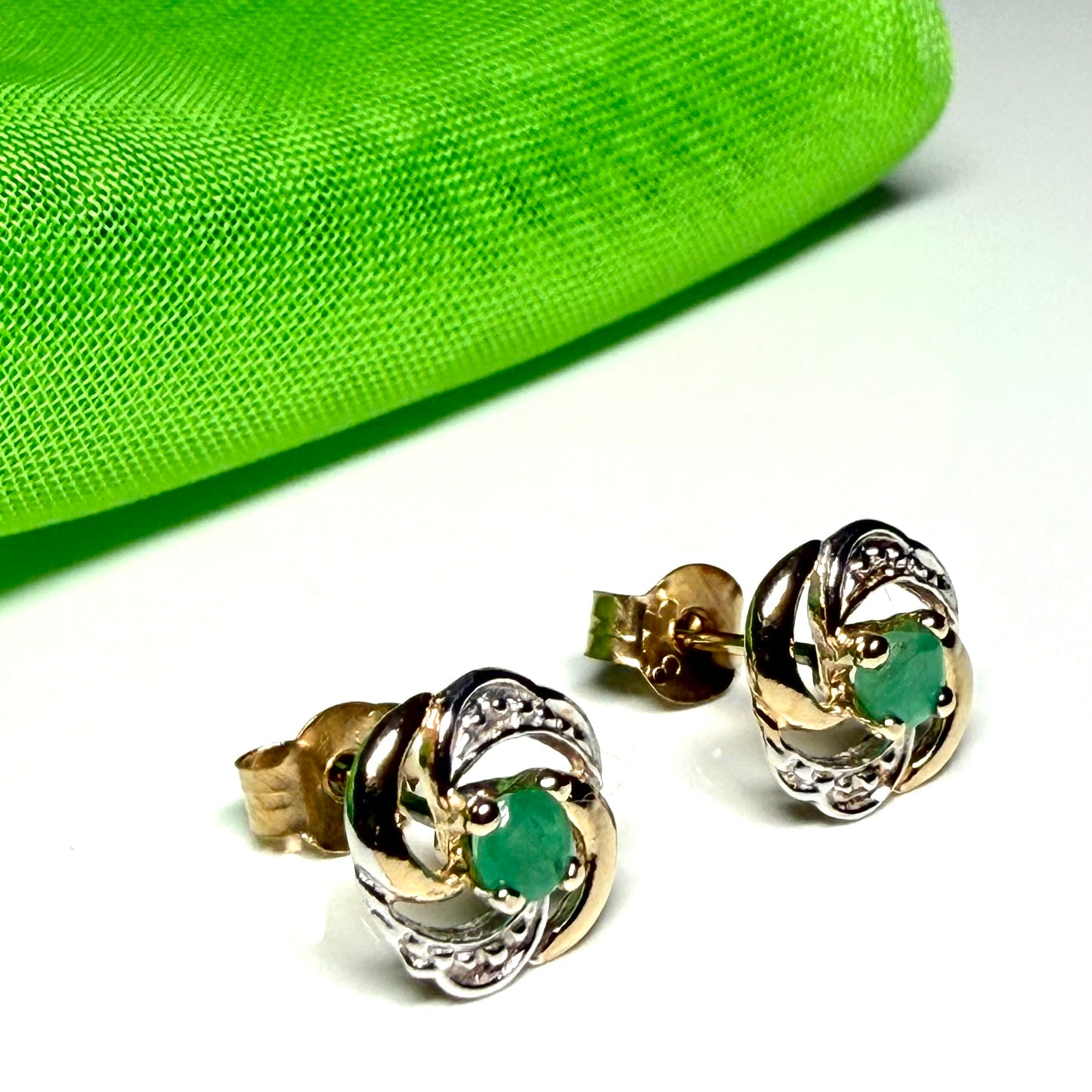 Round Yellow And White Gold Emerald Stud Earrings