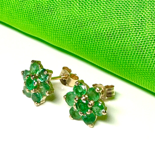 Round yellow gold green emerald daisy cluster stud earrings
