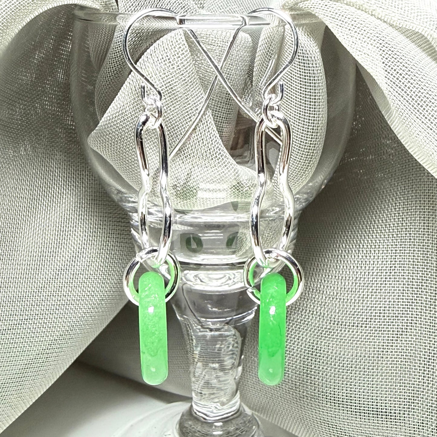 Round real green jade sterling silver dangling dropped earrings