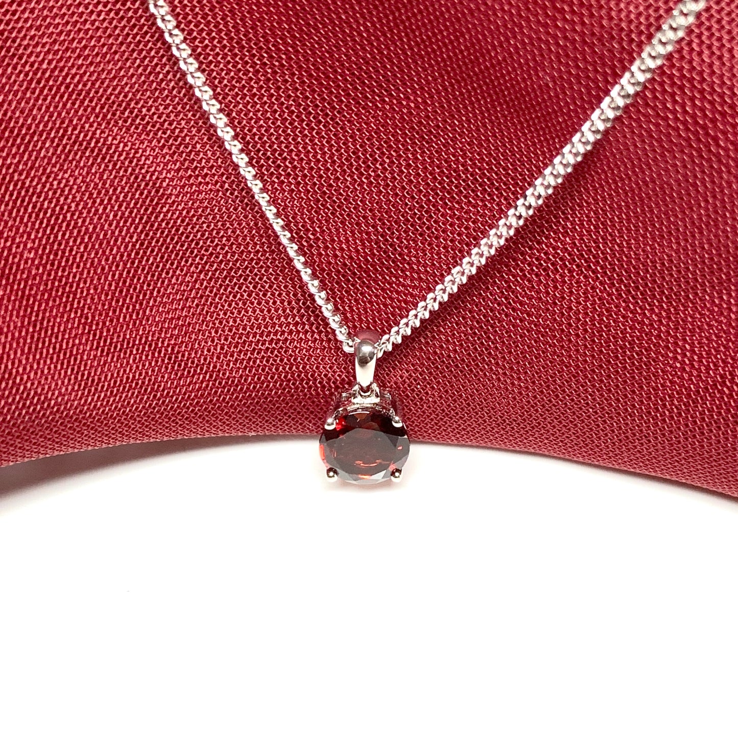 Classic round garnet sterling silver necklace