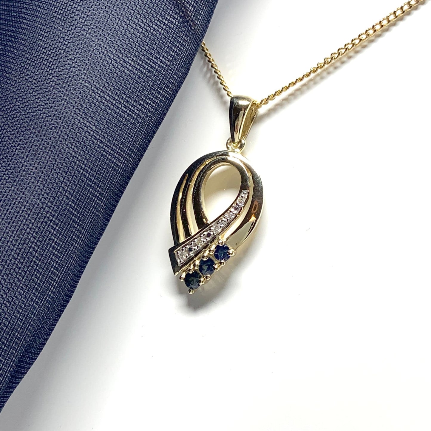 Yellow Gold Fancy Pierced Sapphire And Diamond Necklace