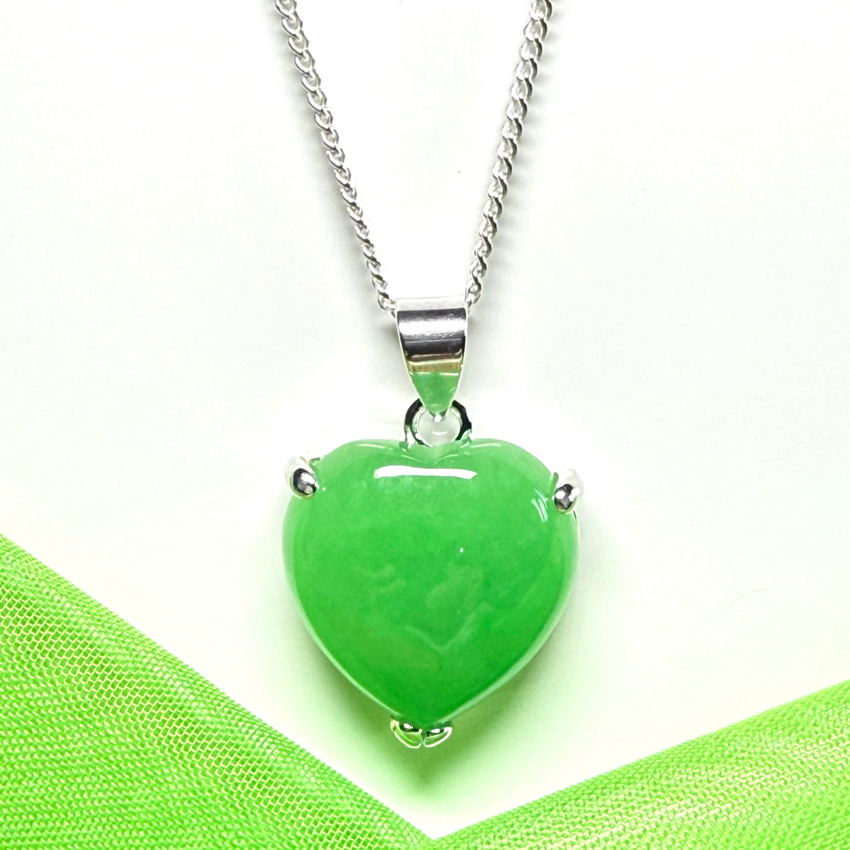 Shimmering real green jade heart shaped necklace with chain