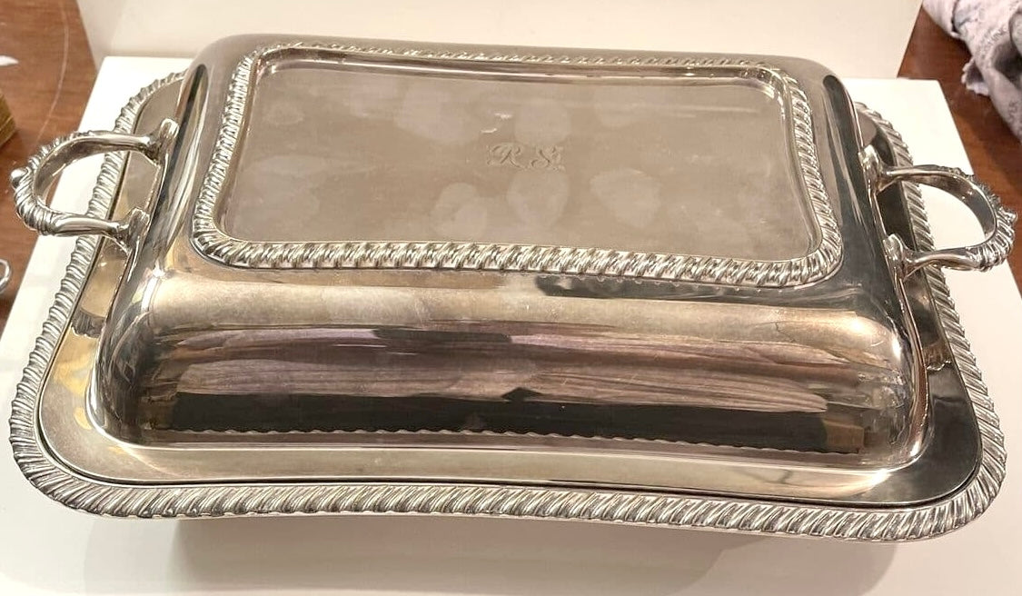 Silver plated serving tray with handles - Pre Loved