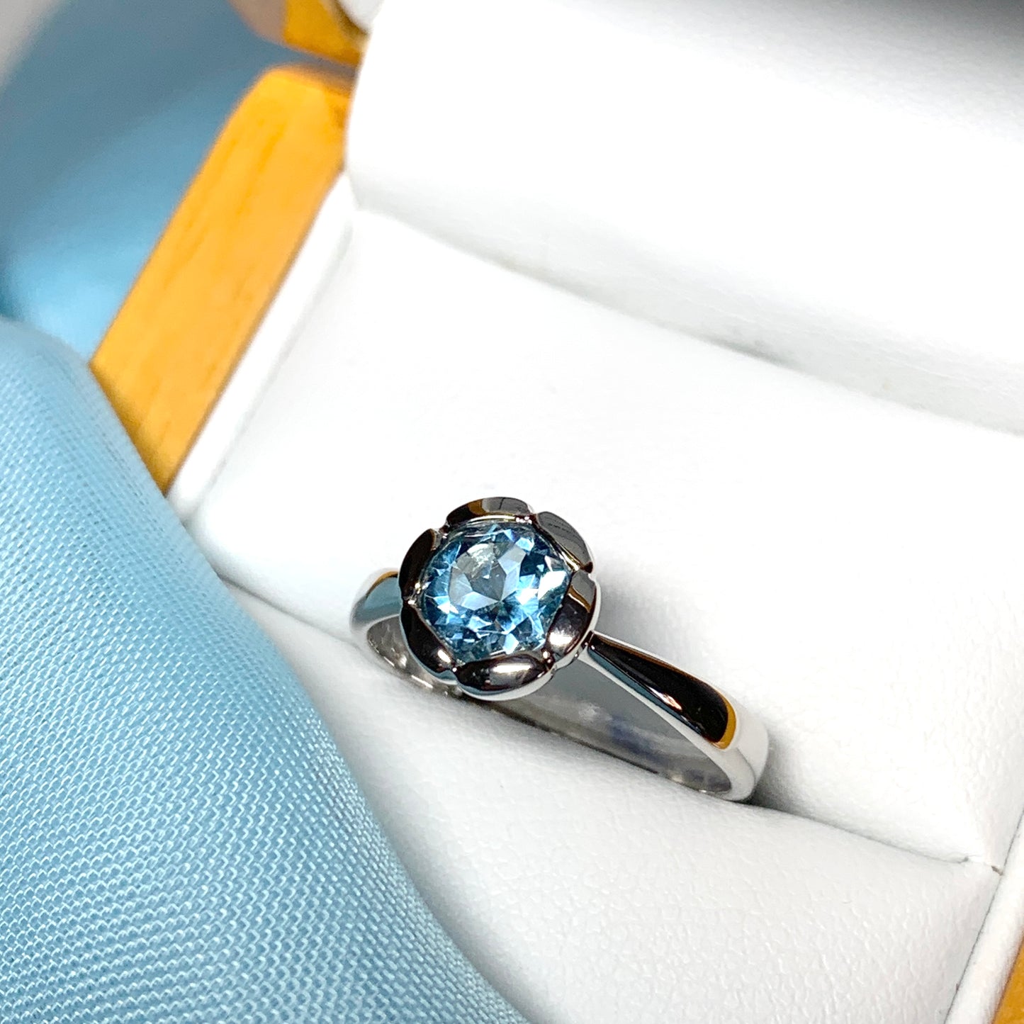 Real blue topaz dress ring ladies fancy flower edged round