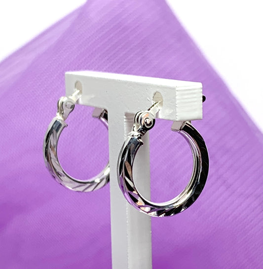 Small sterling silver twisted round hoop diamond cut earrings 14 mm