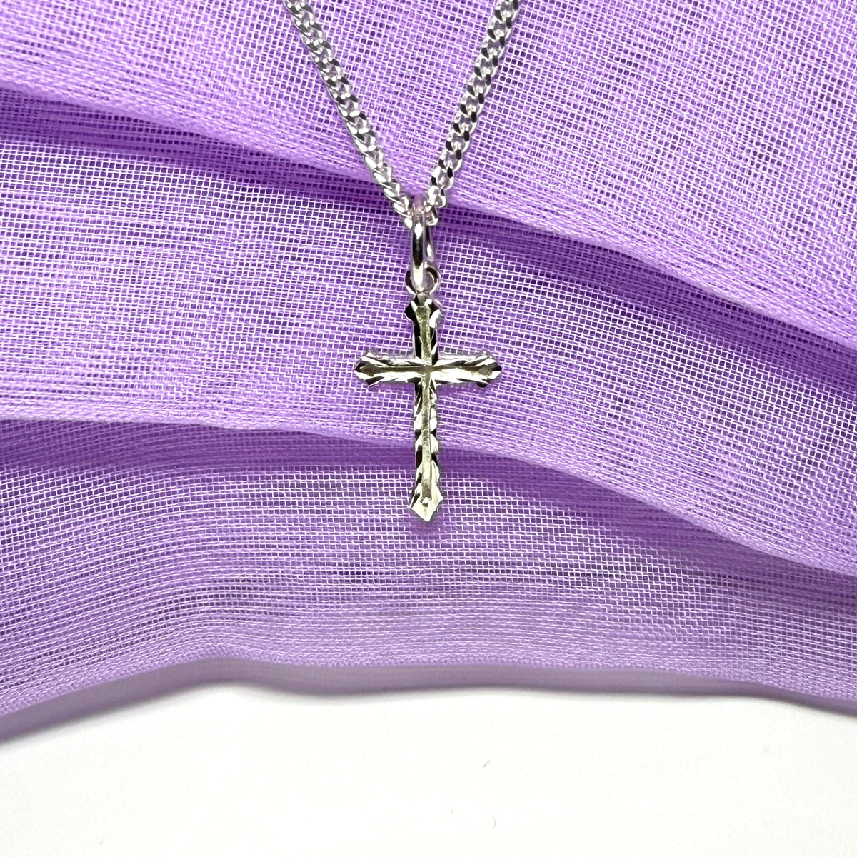 Solid Sterling Silver Cross Diamond Cut Pattern Including Chain