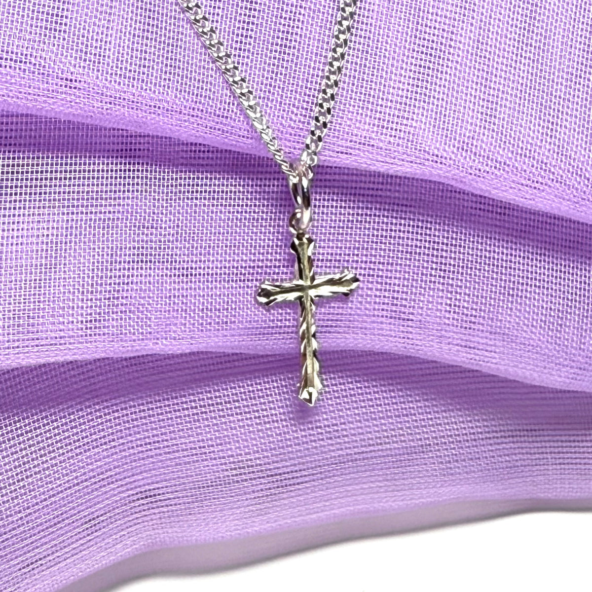 Solid Sterling Silver Cross Diamond Cut Pattern With Chain