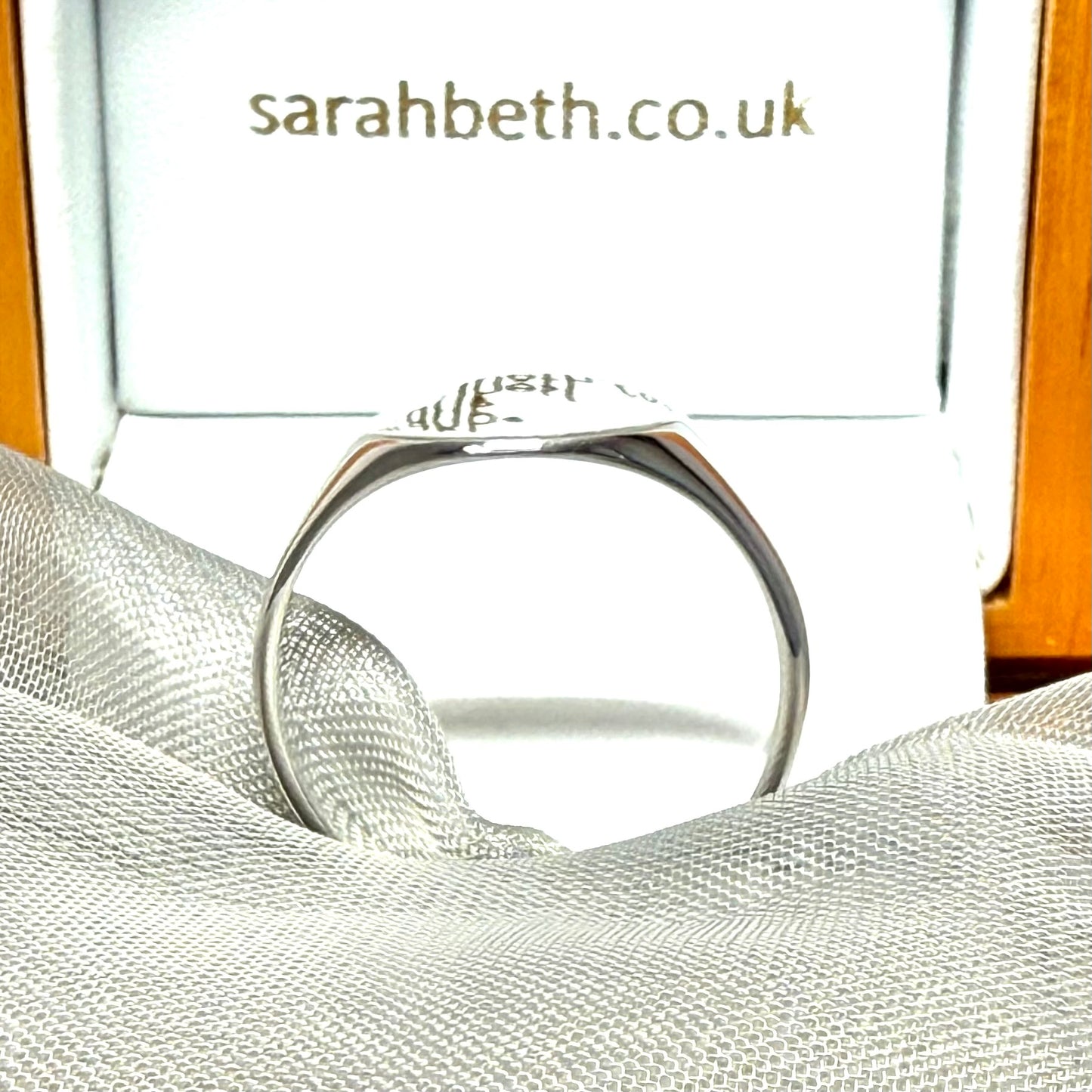 Men’s sterling silver oval signet ring