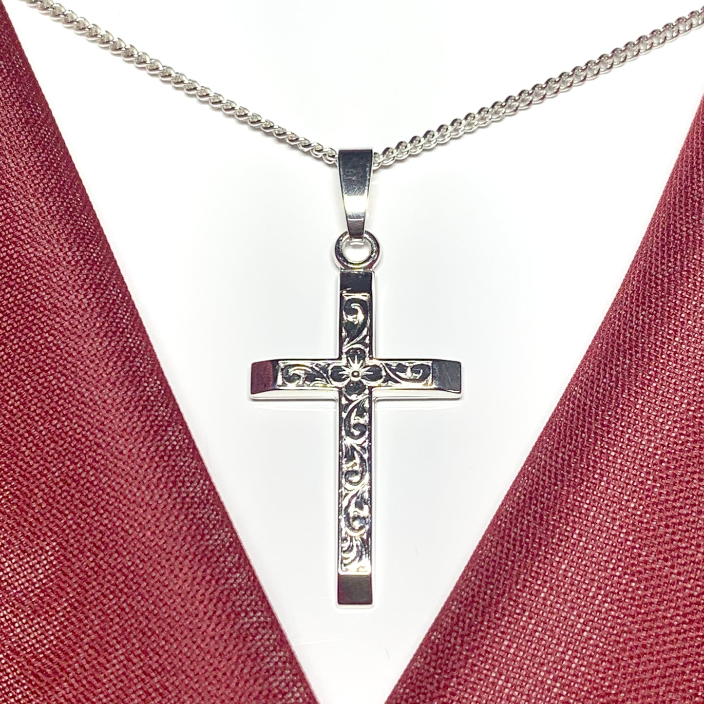 Solid diamond cut cross patterned sterling silver including chain