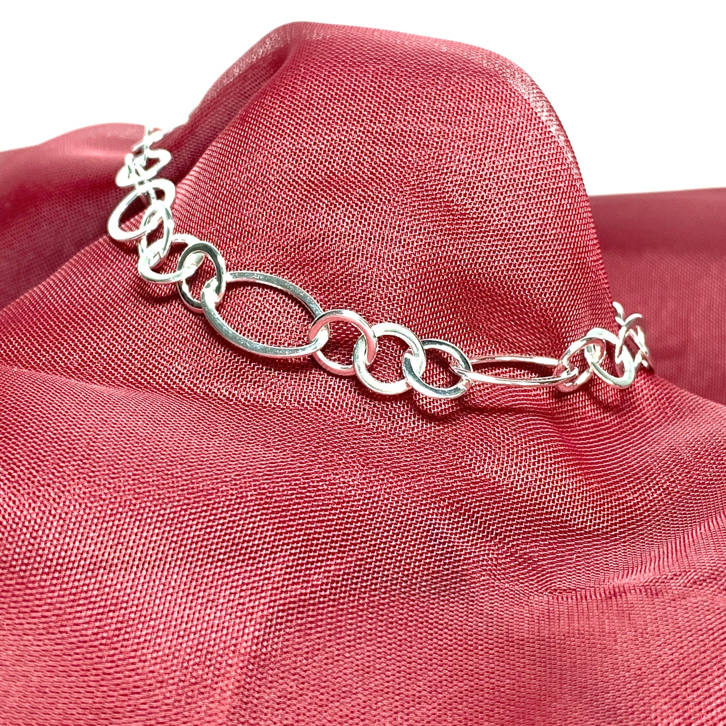 Solid silver bracelet fancy with an open link oval and round