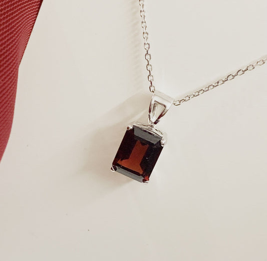 Square red real garnet necklace pendant white gold