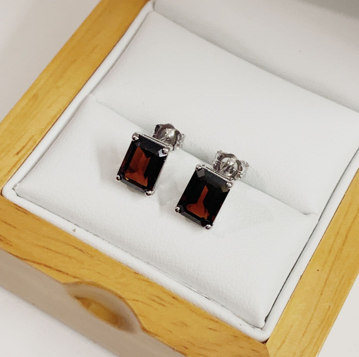 Square Set Garnet White Gold Earrings