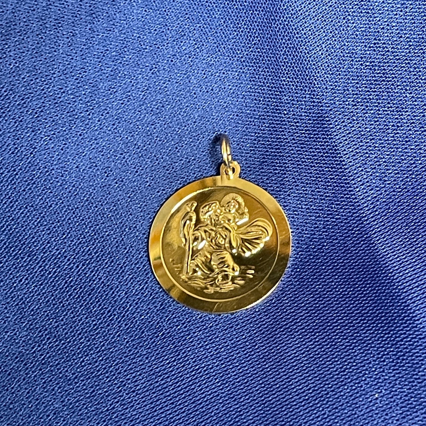 St. Christopher solid round reversible 9 carat yellow gold 20 mm