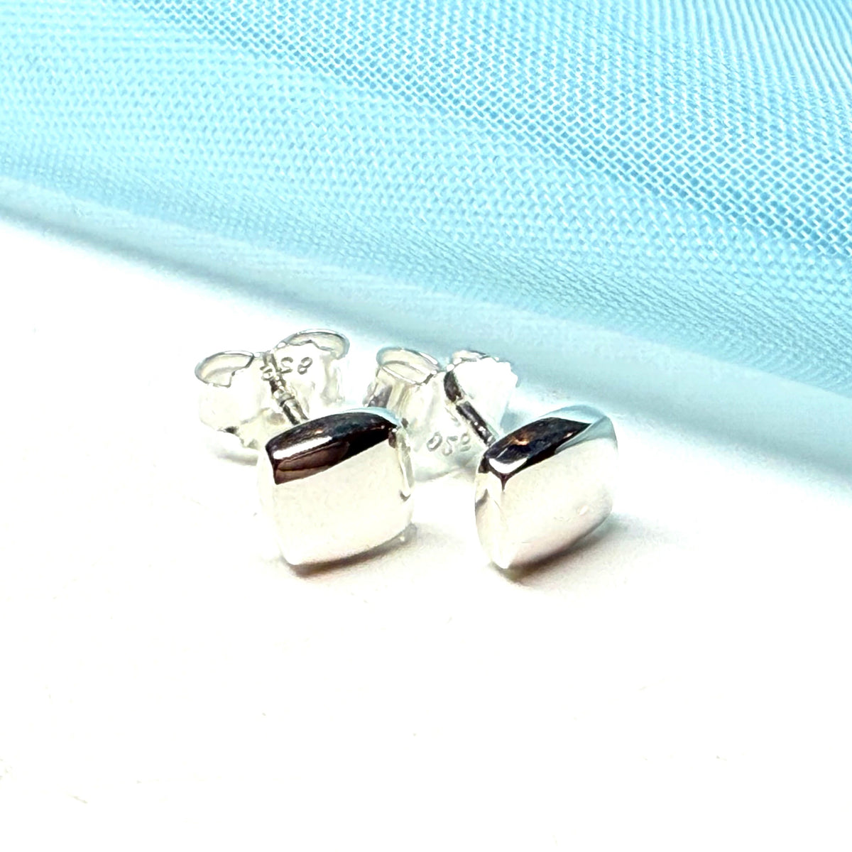 Sterling Silver Polished Cushion Shaped Stud Earrings