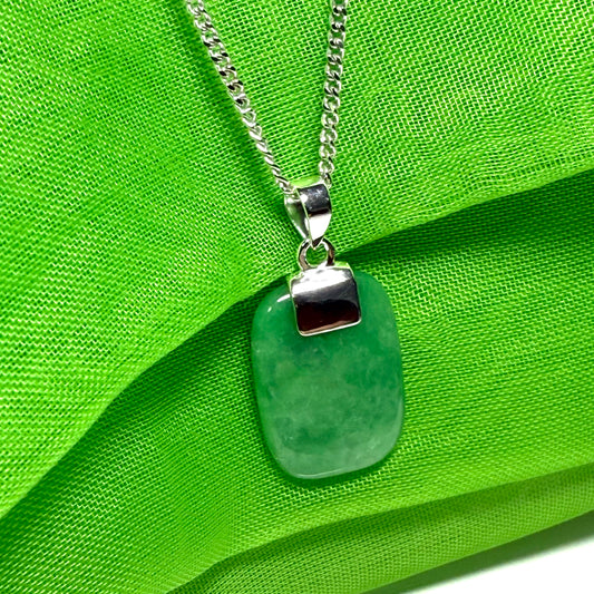 Sterling silver cushion shaped real green jade necklace pendant beautiful and stunning