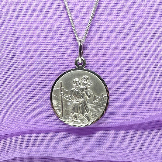 Sterling silver round St. Christopher including chain 22 mm