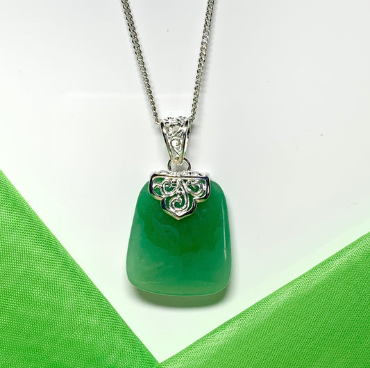 Sterling silver cushion shaped real green jade necklace pendant