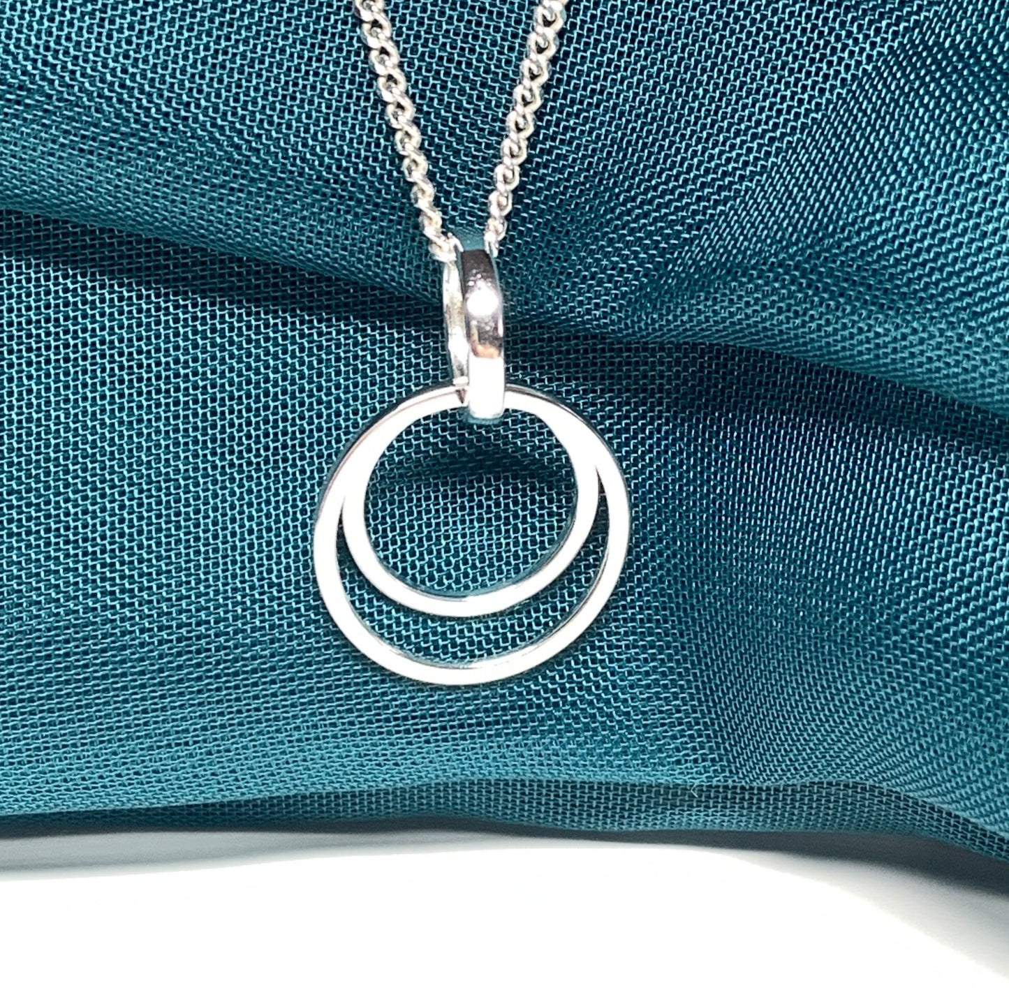 Sterling silver double circle round necklace pendant