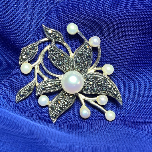 Sterling silver pearl and marcasite flower brooch