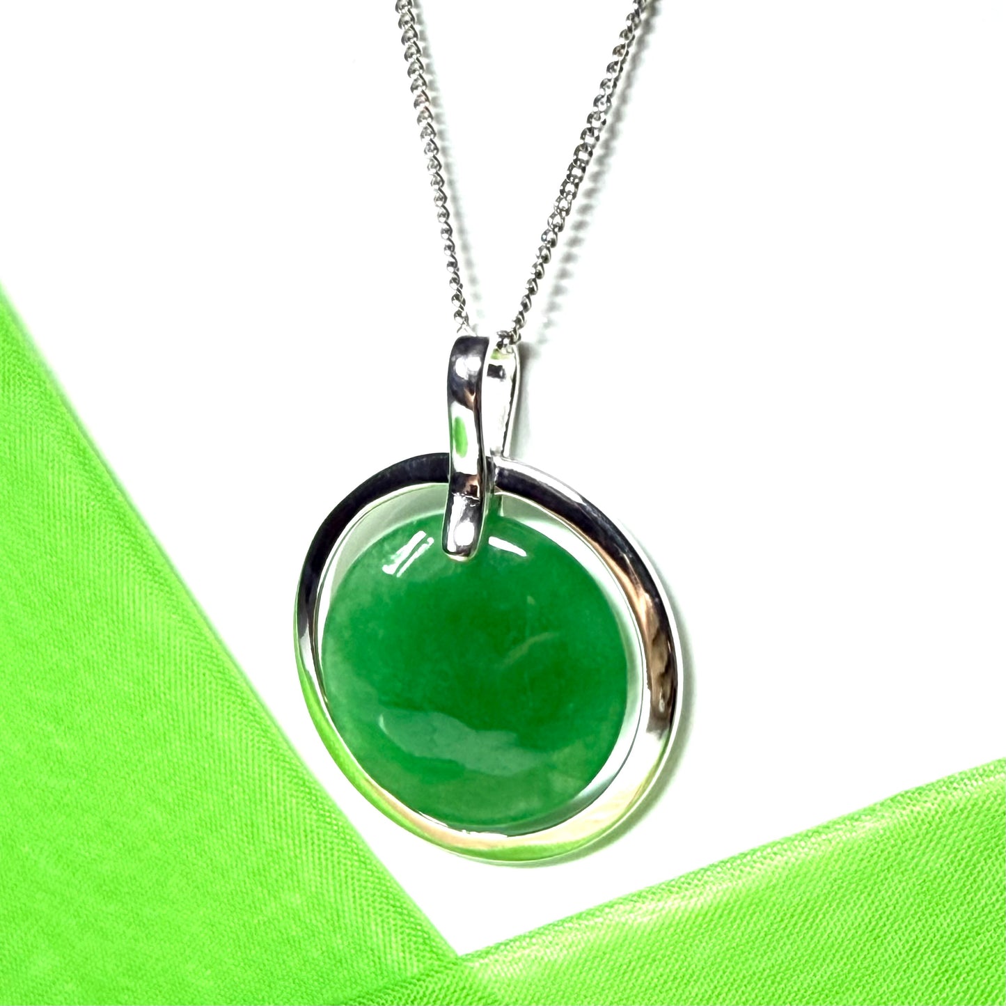 Stunning large green necklace sterling silver round shaped real jade halo styled pendant with a solid curb chain included