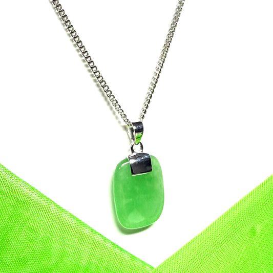 Timeless sterling silver cushion shape real green jade necklace pendant with a chain