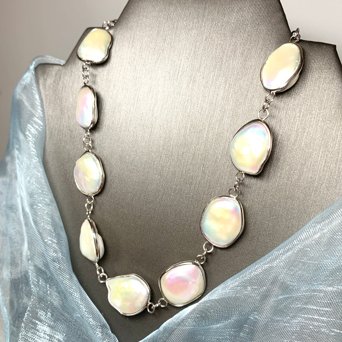Very large real freshwater cultured pearl single row fancy necklace