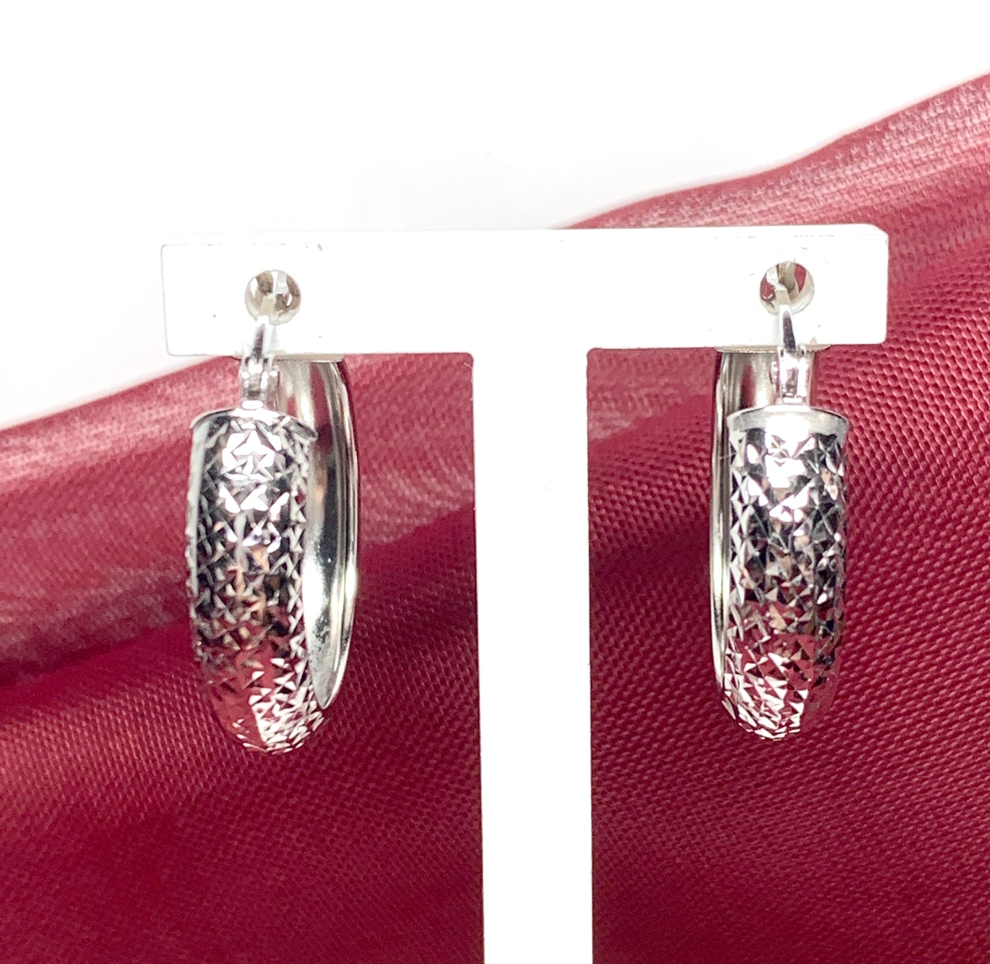 White Gold Hoop Earrings Diamond Cut Patterned 21 mm