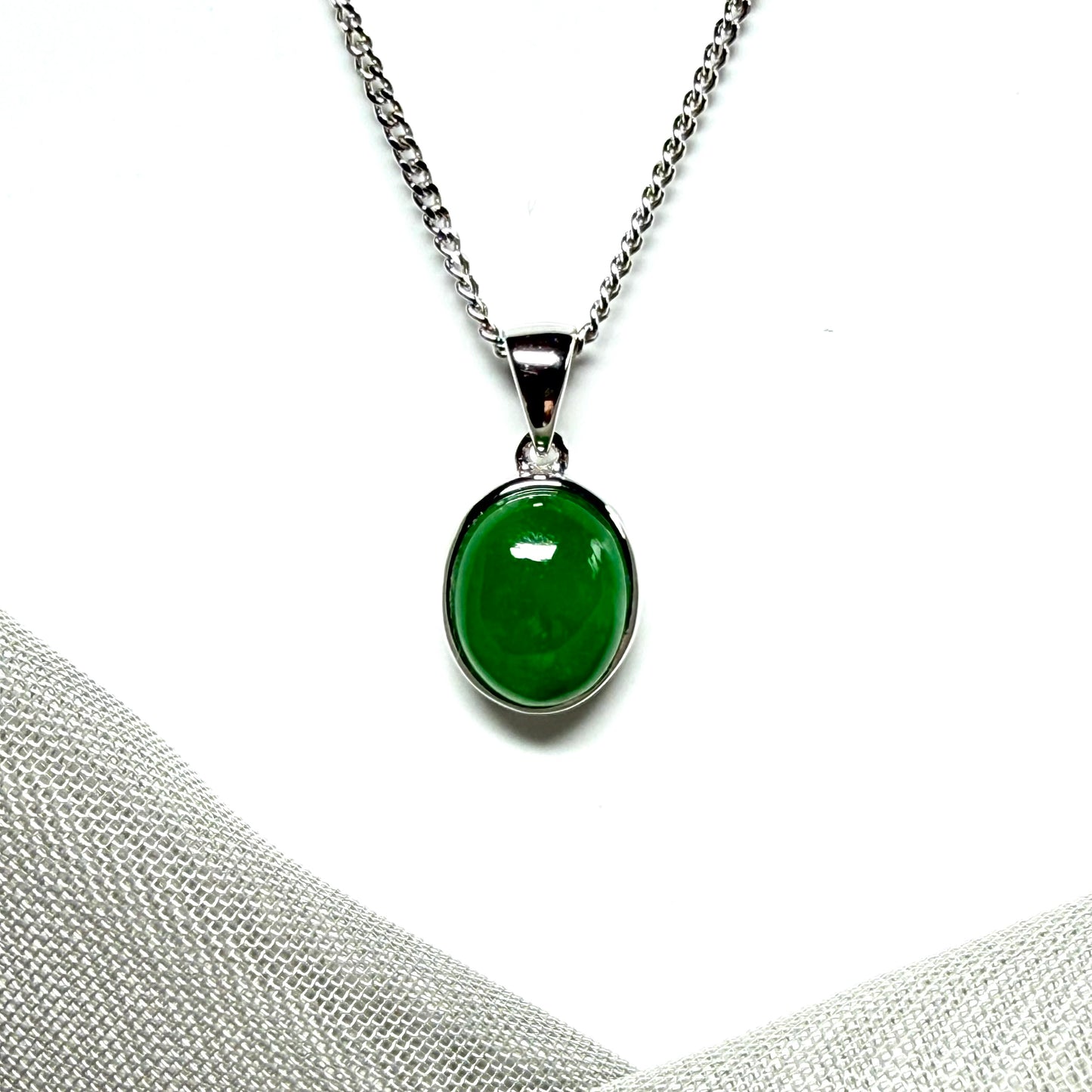 White gold real green jade oval shaped necklace pendant
