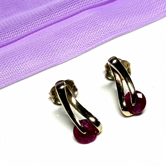 Yellow gold real red ruby swirl stud earrings