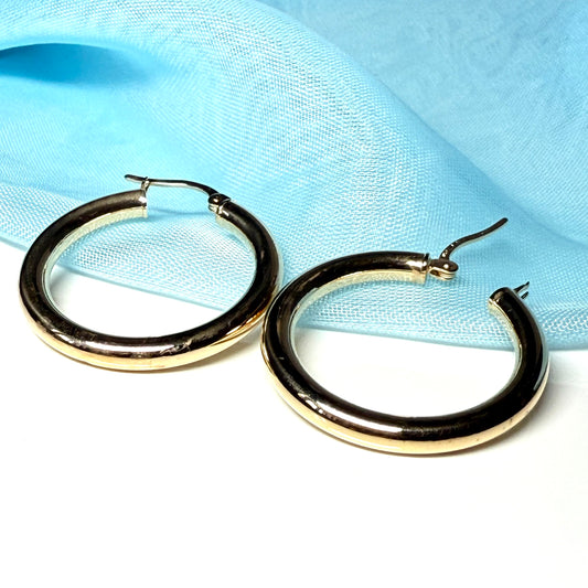 Yellow gold plain polished round hoop earrings