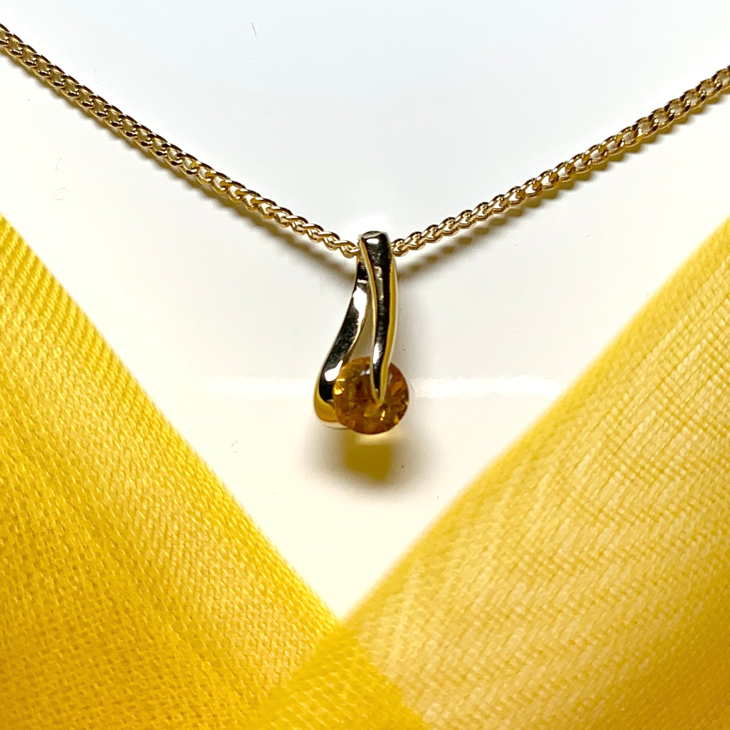 Yellow citrine yellow gold necklace