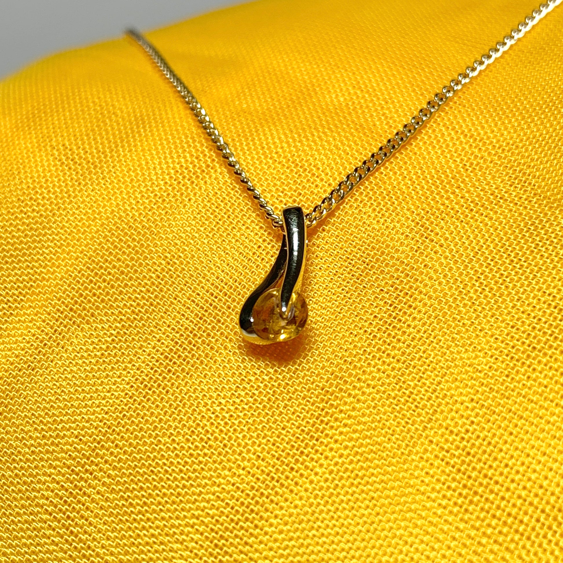 Yellow citrine yellow gold necklace