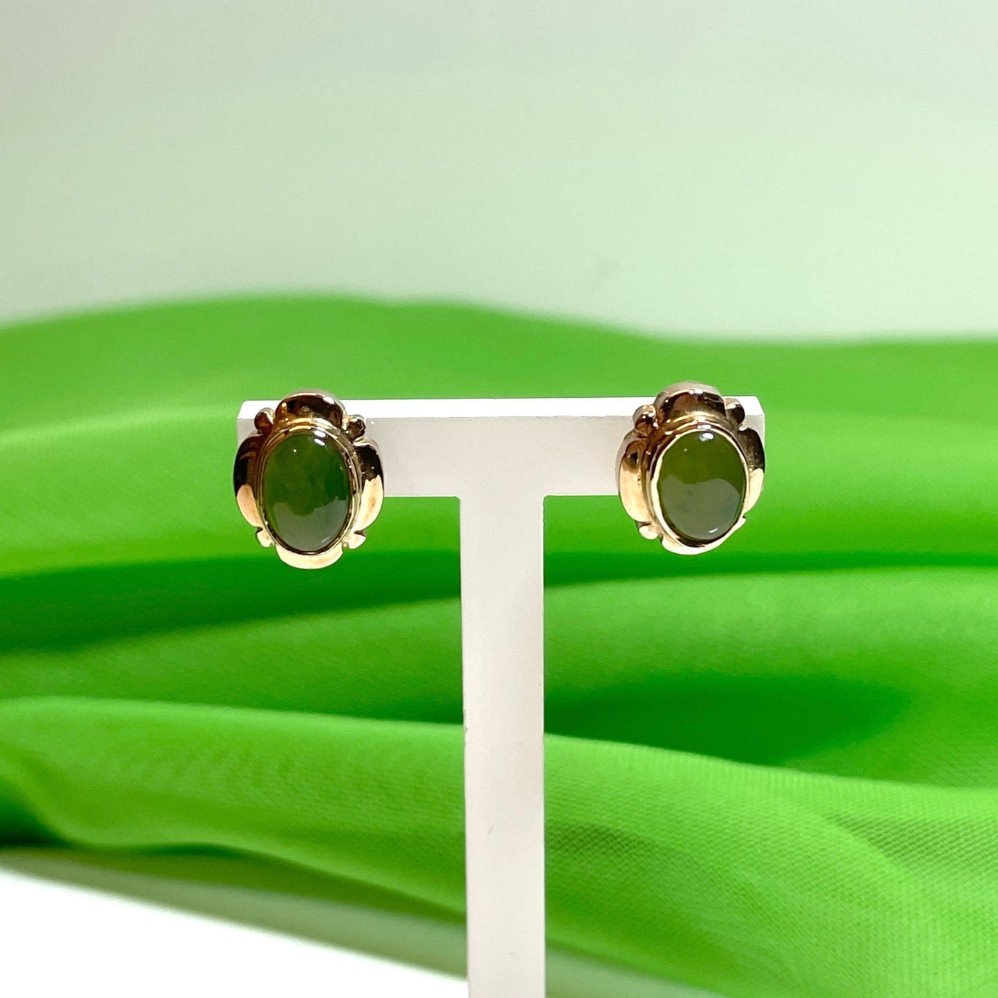 Yellow gold green jade oval stud earrings