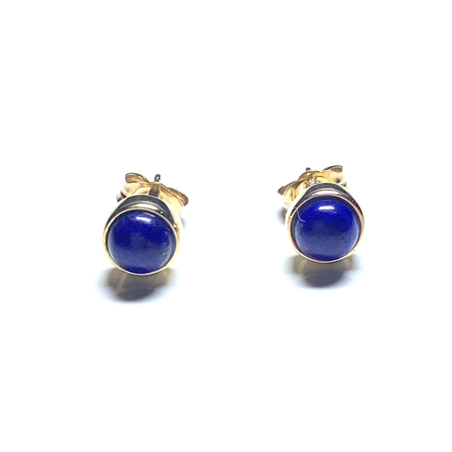 Blue lapis lazuli yellow gold round stud earrings