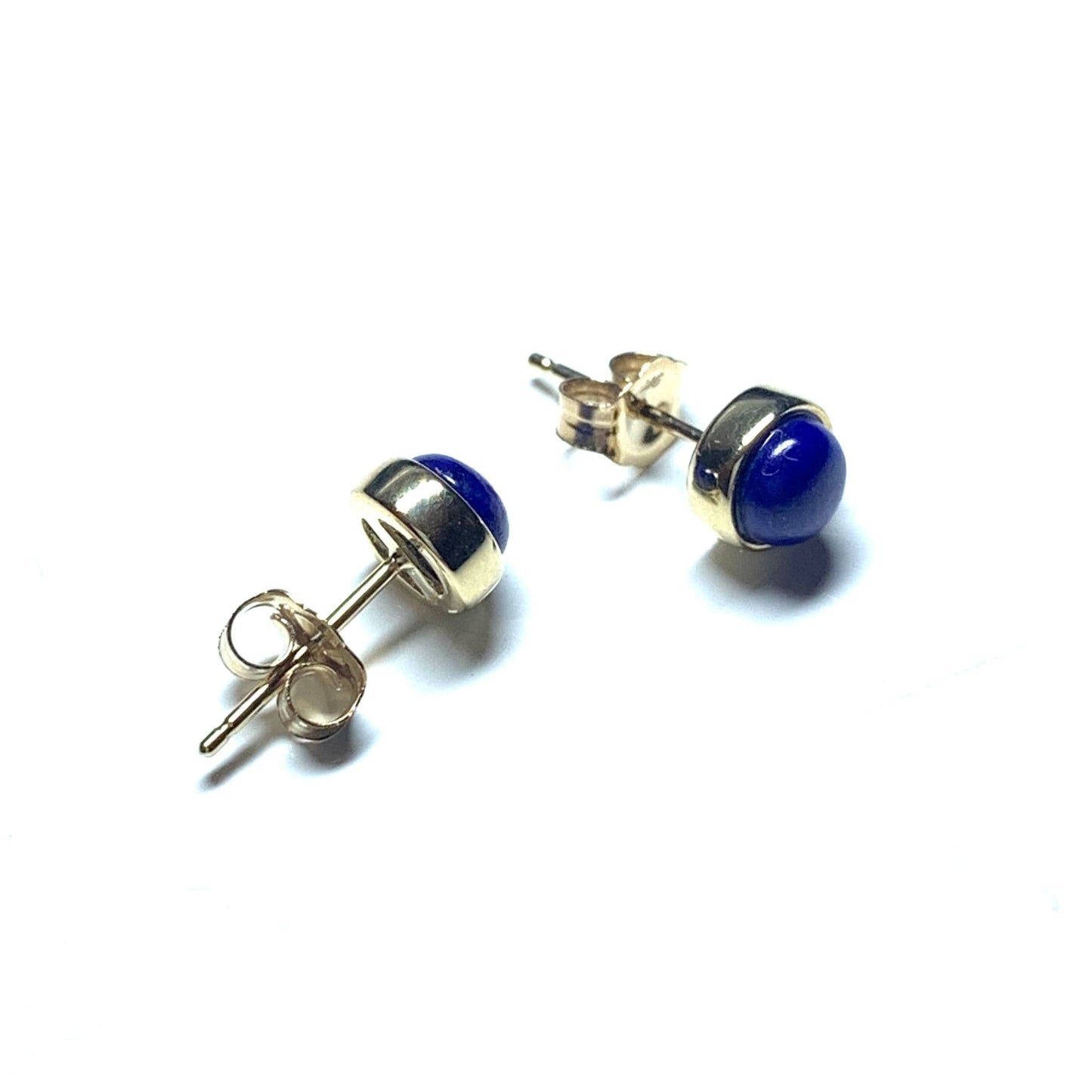 Blue lapis lazuli yellow gold round stud earrings