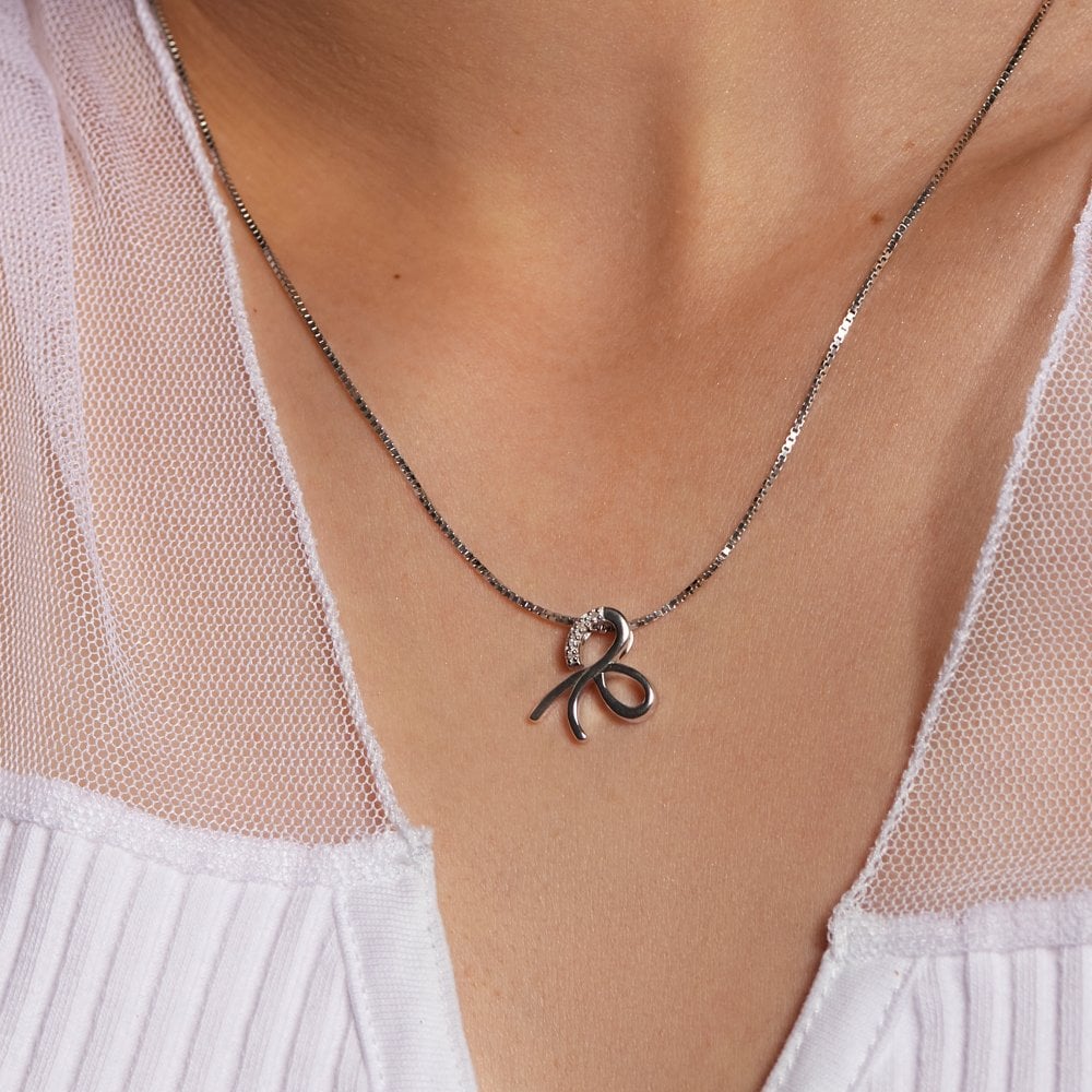 Tied bow shaped Hot Diamonds sterling silver necklace pendant DP909