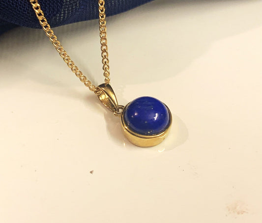 Lapis lazuli round yellow gold necklace