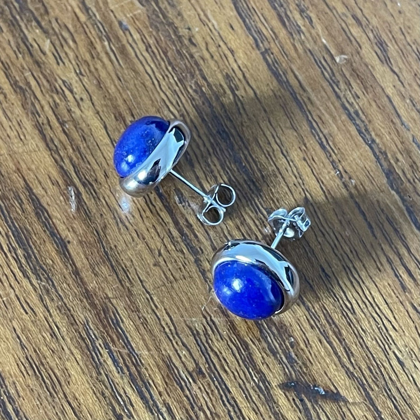 Large round blue lapis lazuli white gold stud earrings