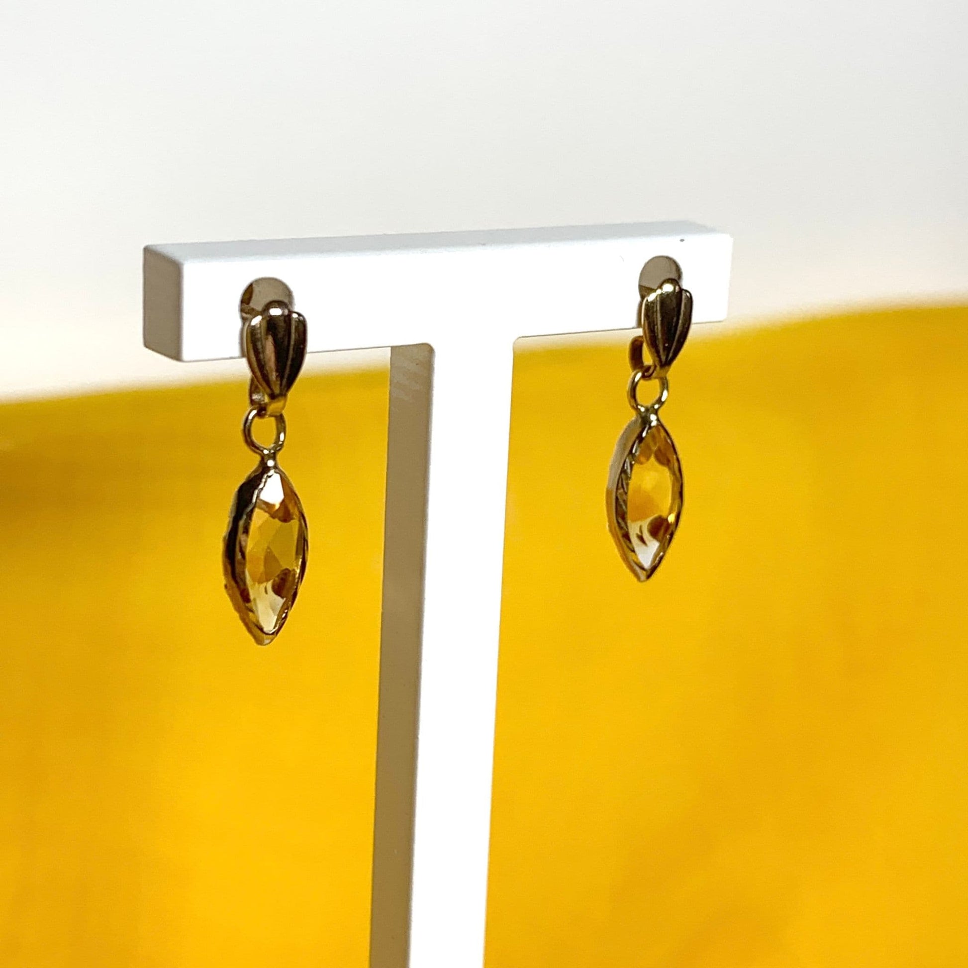 Marquise shaped citrine yellow gold earrings
