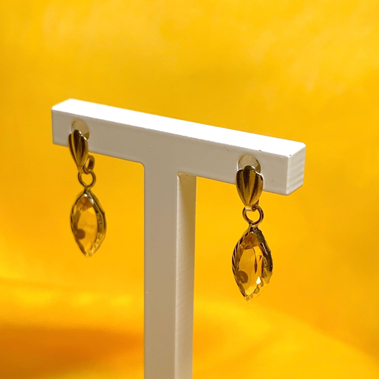 Marquise shaped citrine yellow gold earrings