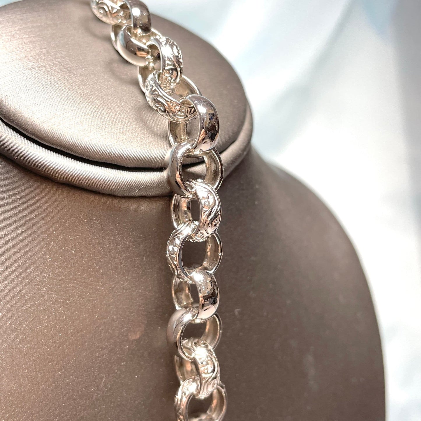 Men's sterling silver patterned round belcher bracelet