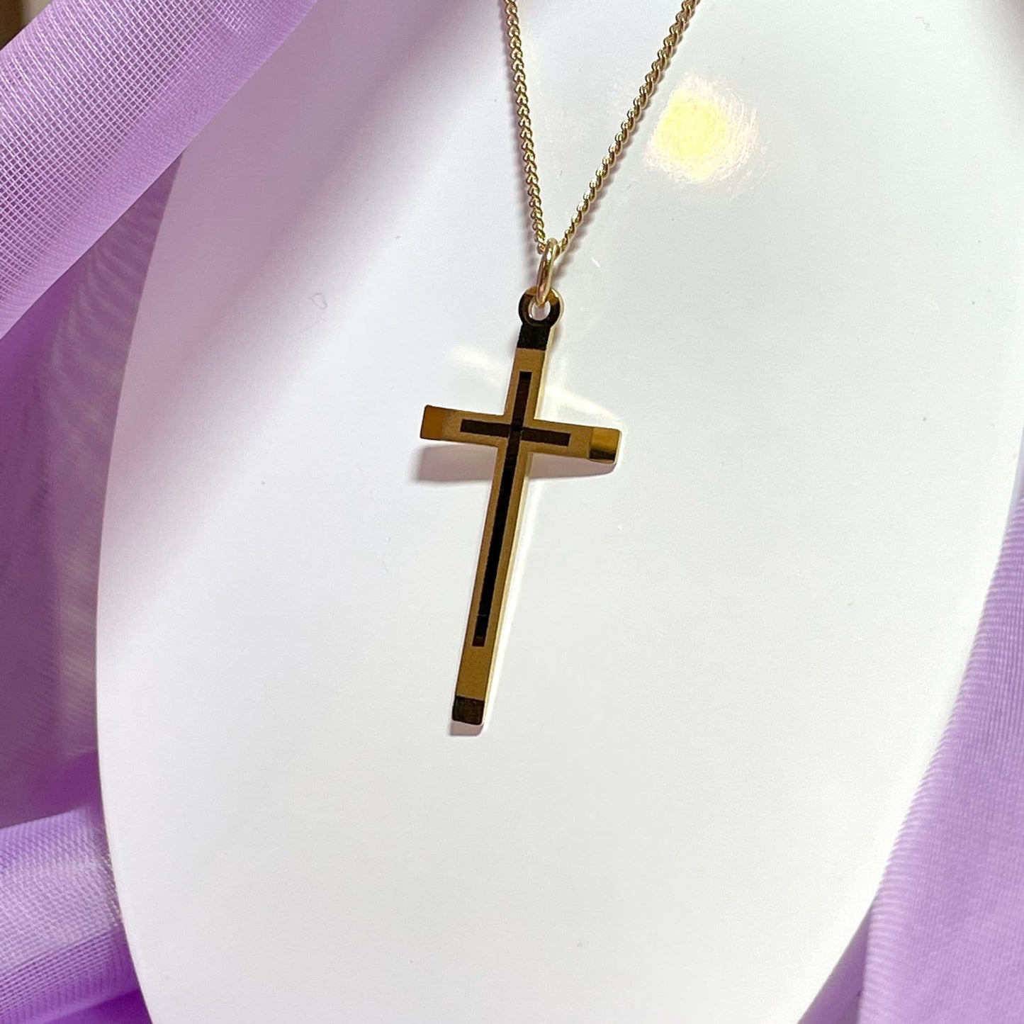 Patterned Frosted Solid Yellow Gold Cross