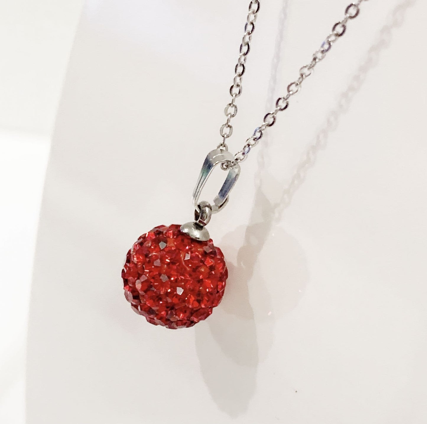 Tresor Paris 10 mm Red Bon Bon Round Necklace Pendant