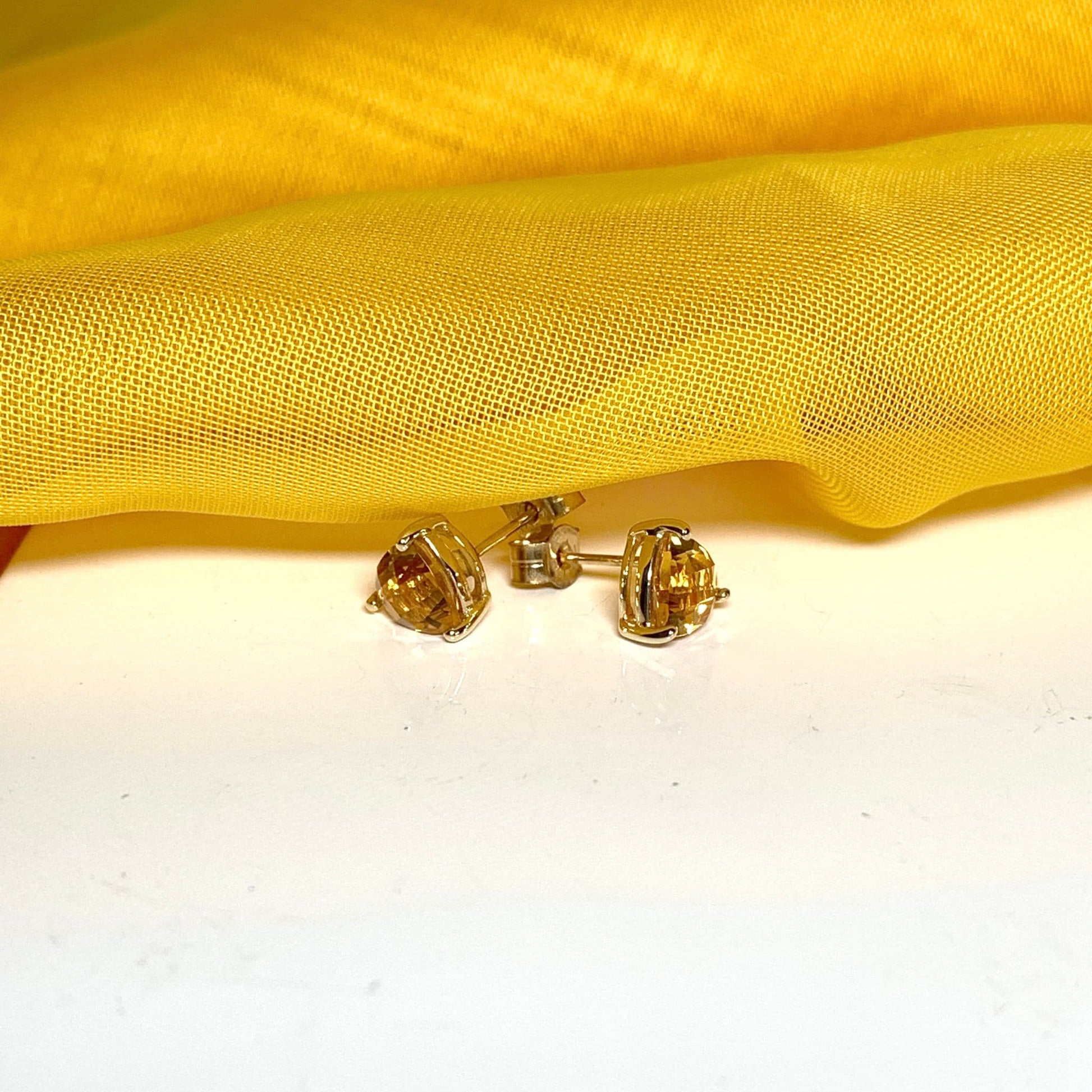 Triangle citrine yellow gold earrings