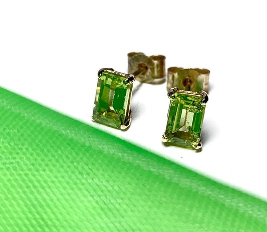 Peridot 9 carat yellow gold earrings