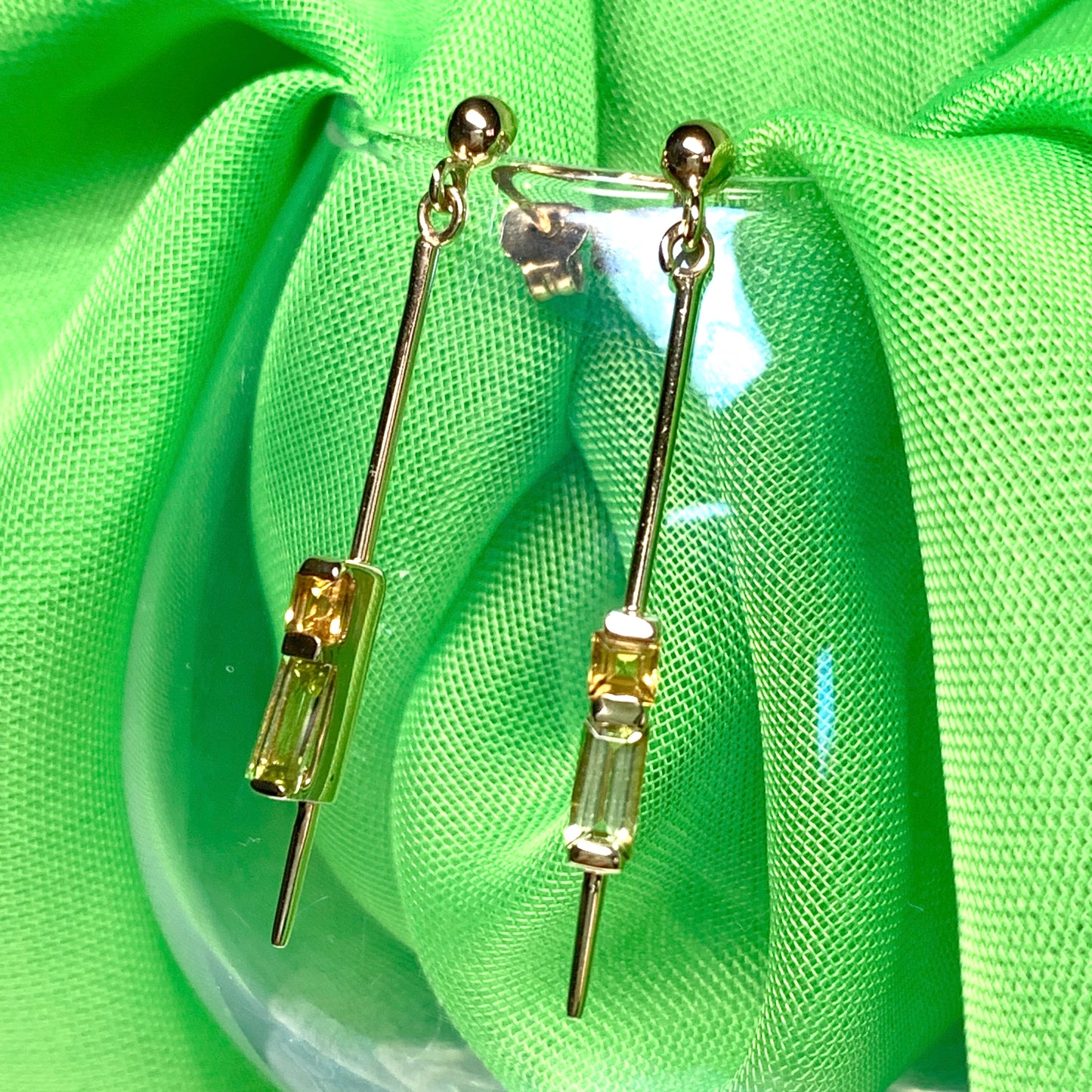 Peridot and citrine yellow gold drop earrings