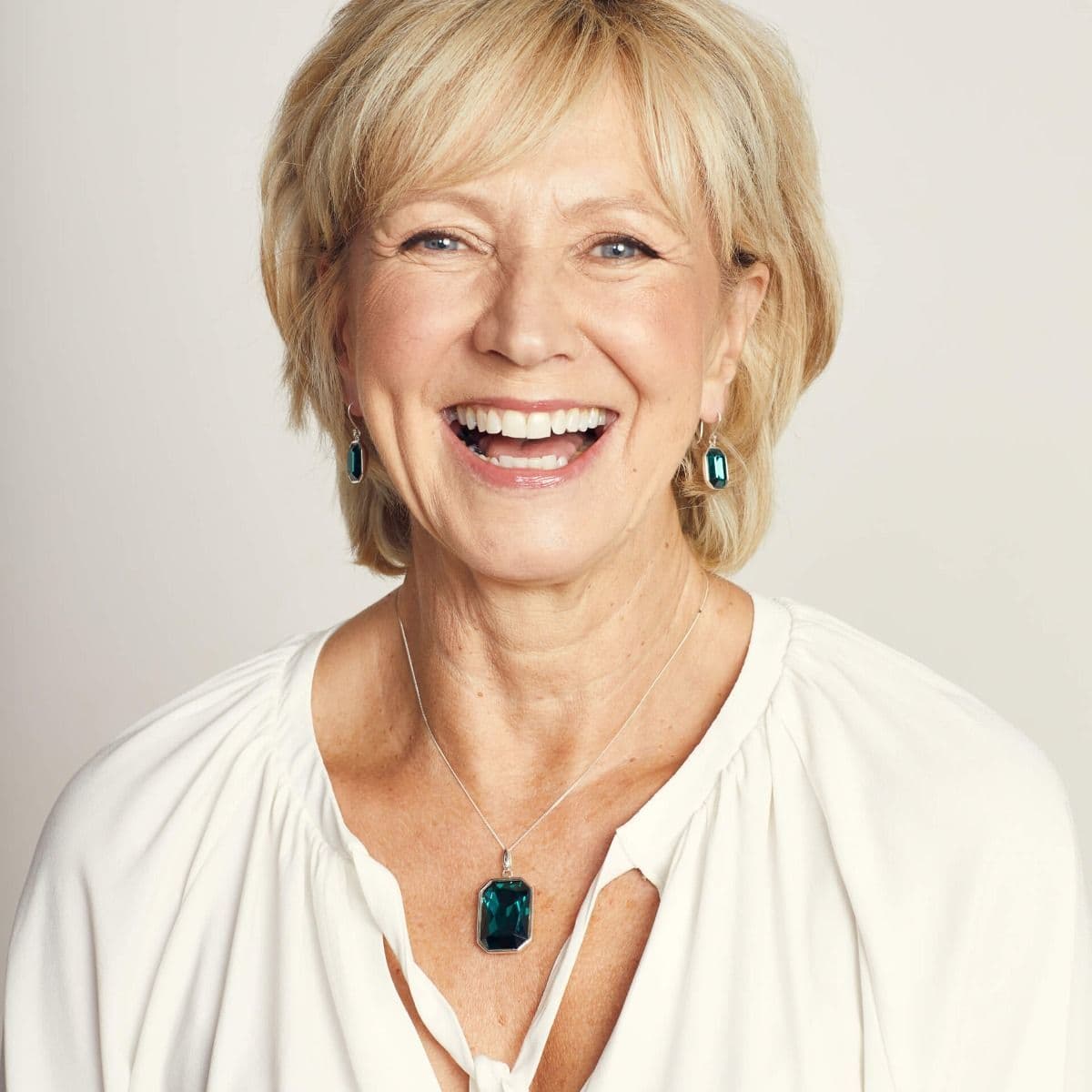 Large emerald green crystal octagonal necklace