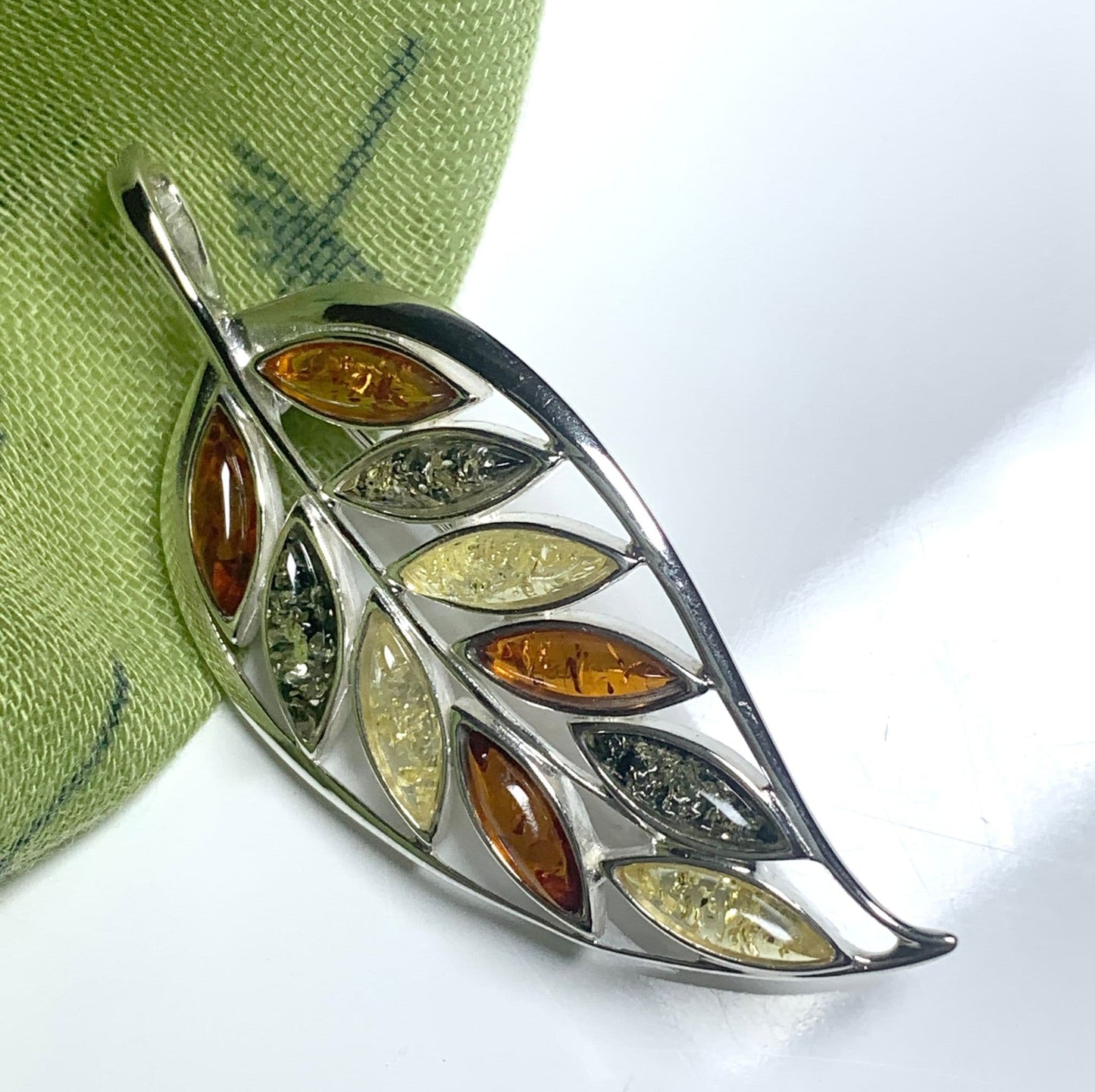 Multicoloured Silver Amber Leaf Brooch